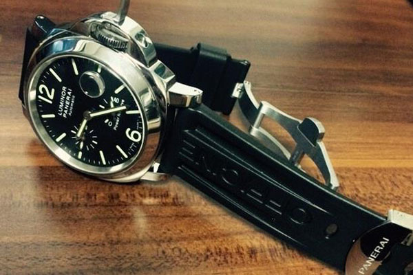 沛纳海pam00090旧款手表回收还值钱吗 