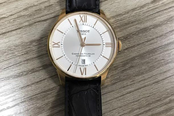 天梭杜鲁尔系列二手手表回收能卖多少钱 