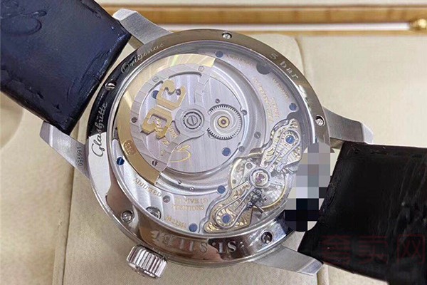 格拉苏蒂原创手表 偏心系列1-90-02-42-32-05手表背面