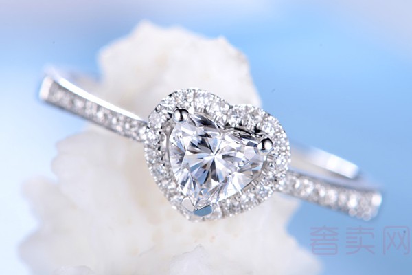 佩戴过的钻石戒指怎么回收 什么价格比较合适？