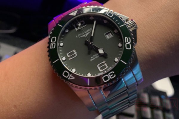 浪琴康卡斯新款手表回收是否更值钱