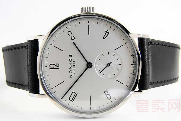 性价比高的nomos930二手表回收多少钱