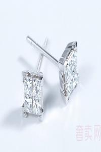12000元的钻石回收能卖多少钱