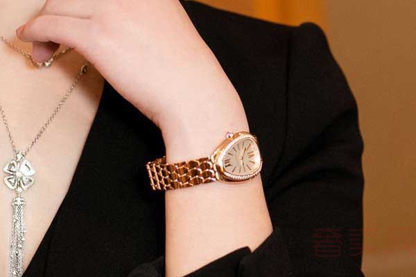 独具特色的宝格丽蛇形手表回收多少钱