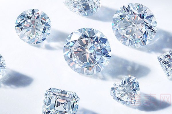 怎么计算原价两万块的钻石回收多少钱