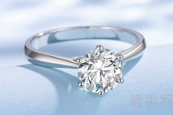 铂金钻石戒指回收价格查询结果受什么影响