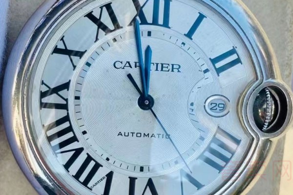 卡地亚手表几折回收 表款热度是关键