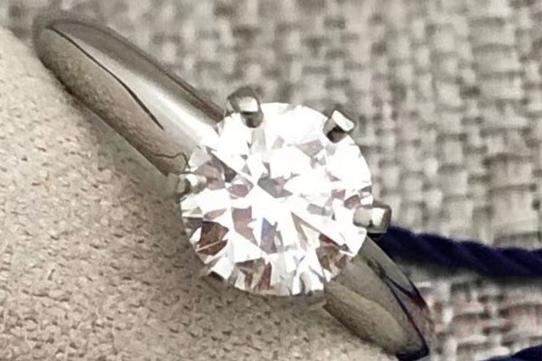 钻石戒指怎么卖出去可以被高价回收