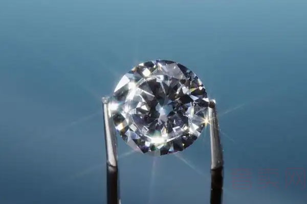 从这几个方面来教你怎么区分天然钻石和人造钻石
